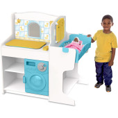 Melissa & Doug - Doll Care Play Center